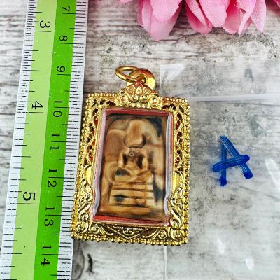 HinPhraTad SamRoiYod Somdej Buddha Relic Sarira Dot Stone Rich Thai Amulet 17309